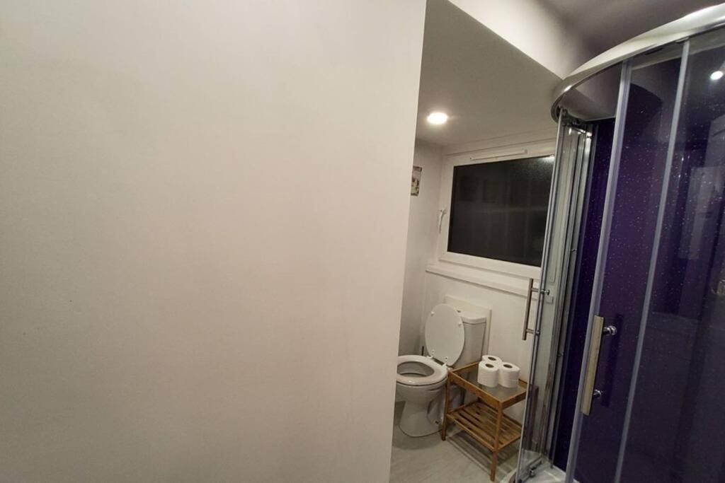 Leith Spectacular Apartment By Sensational Stay Short Lets & Serviced Accommodation With 6 Separate Beds & 2 Baths Edinburgh Eksteriør bilde